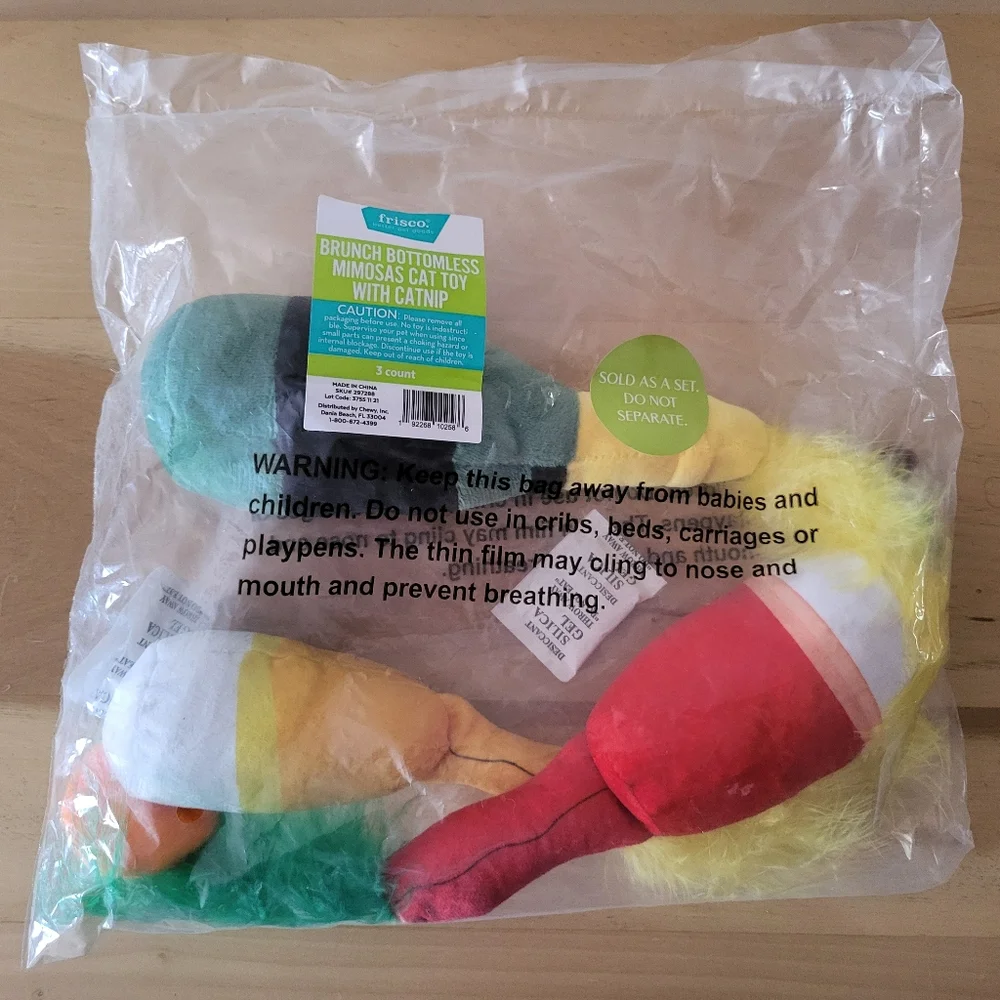 Set Of 3 Cocktail Theme Cat Toys